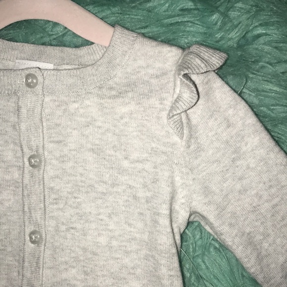 NWT | Wonder Nation | 12 M | Gray sweater - Picture 4 of 11